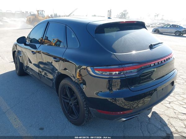2021 PORSCHE MACAN Base — I3