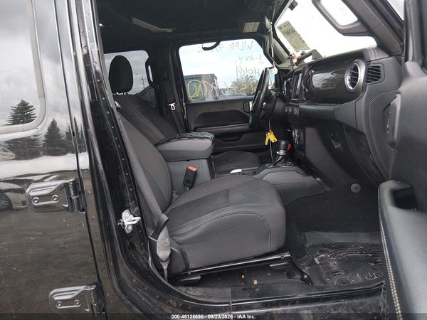 2018 JEEP WRANGLER UNLIMITED SAHARA 4X4 — I5
