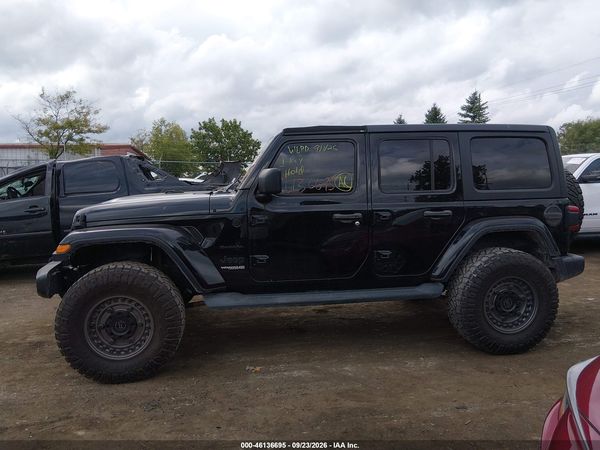 2018 JEEP WRANGLER UNLIMITED SAHARA 4X4 — I117