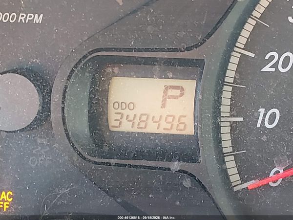 2013 TOYOTA SIENNA LE V6 8 PASSENGER — I118