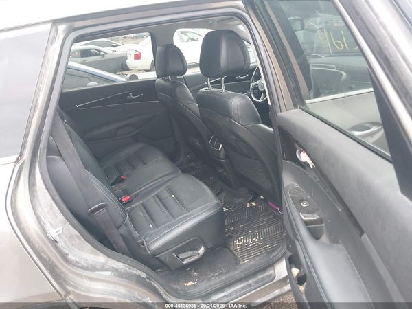 2016 KIA SORENTO 3.3L EX — I8