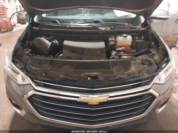 2021 CHEVROLET TRAVERSE AWD LT CLOTH — I10