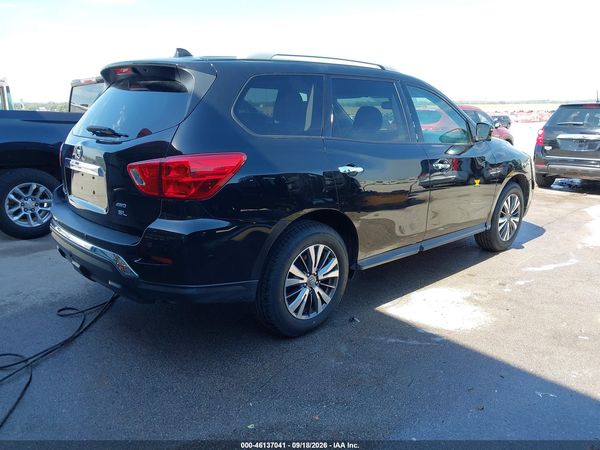 2019 NISSAN PATHFINDER SL — I4