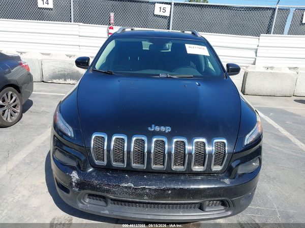 2017 JEEP CHEROKEE LATITUDE FWD — I115