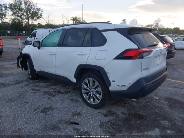2019 TOYOTA RAV4 XLE PREMIUM — I3