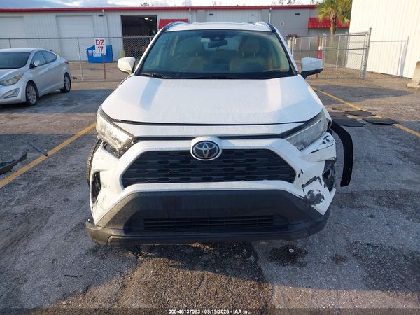 2019 TOYOTA RAV4 XLE PREMIUM — I6