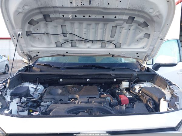 2019 TOYOTA RAV4 XLE PREMIUM — I10
