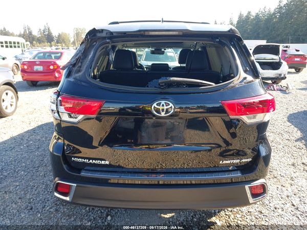 2017 TOYOTA HIGHLANDER LIMITED PLATINUM — I119