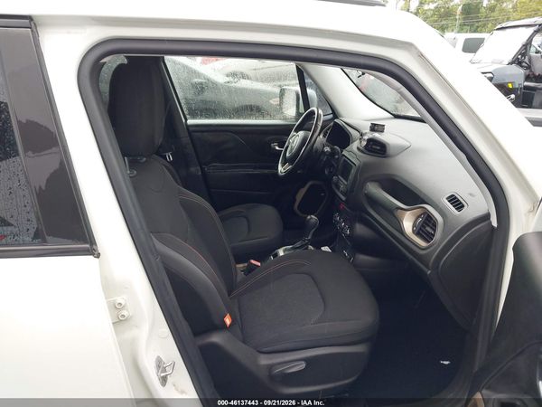 2016 JEEP RENEGADE 75TH ANNIVERSARY — I5