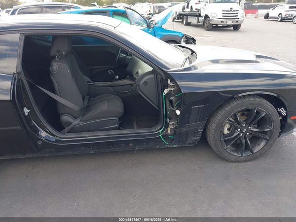 2017 DODGE CHALLENGER R/T — I6