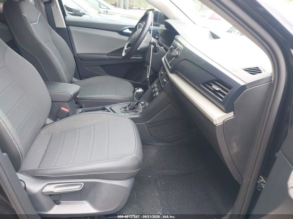 2024 VOLKSWAGEN TAOS 1.5T SE — I5