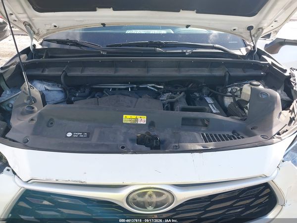 2021 TOYOTA HIGHLANDER L — I10