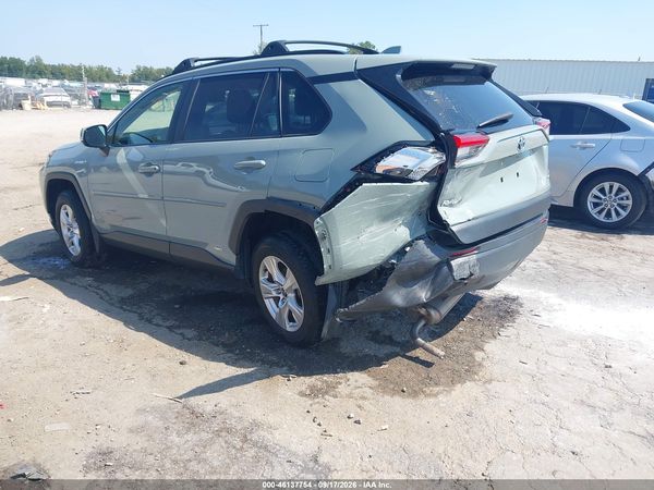 2021 TOYOTA RAV4 XLE — I3