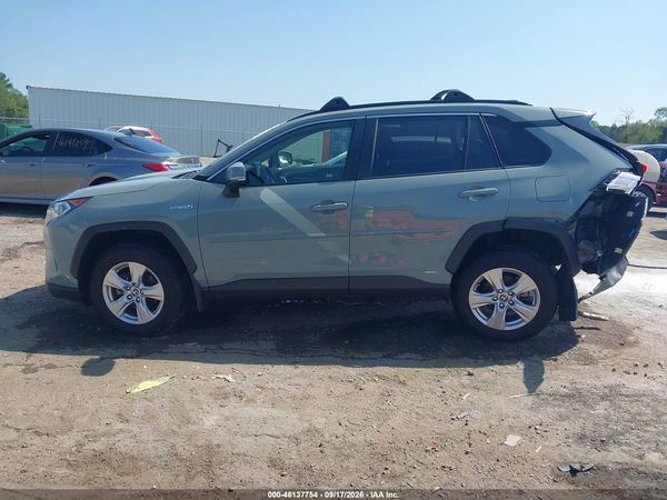 2021 TOYOTA RAV4 XLE — I117