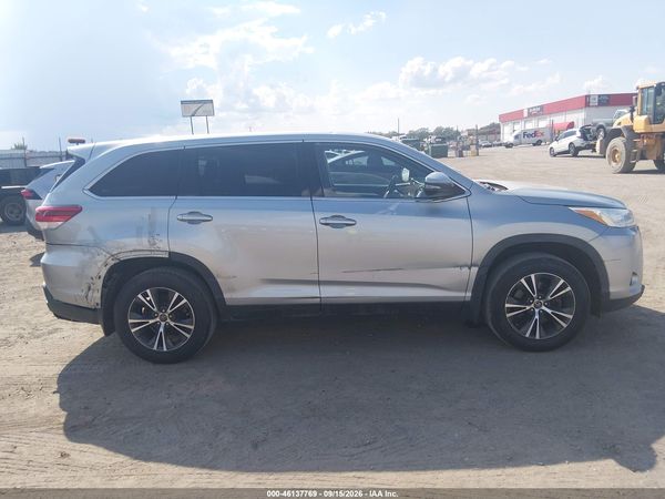 2019 TOYOTA HIGHLANDER LE — I116