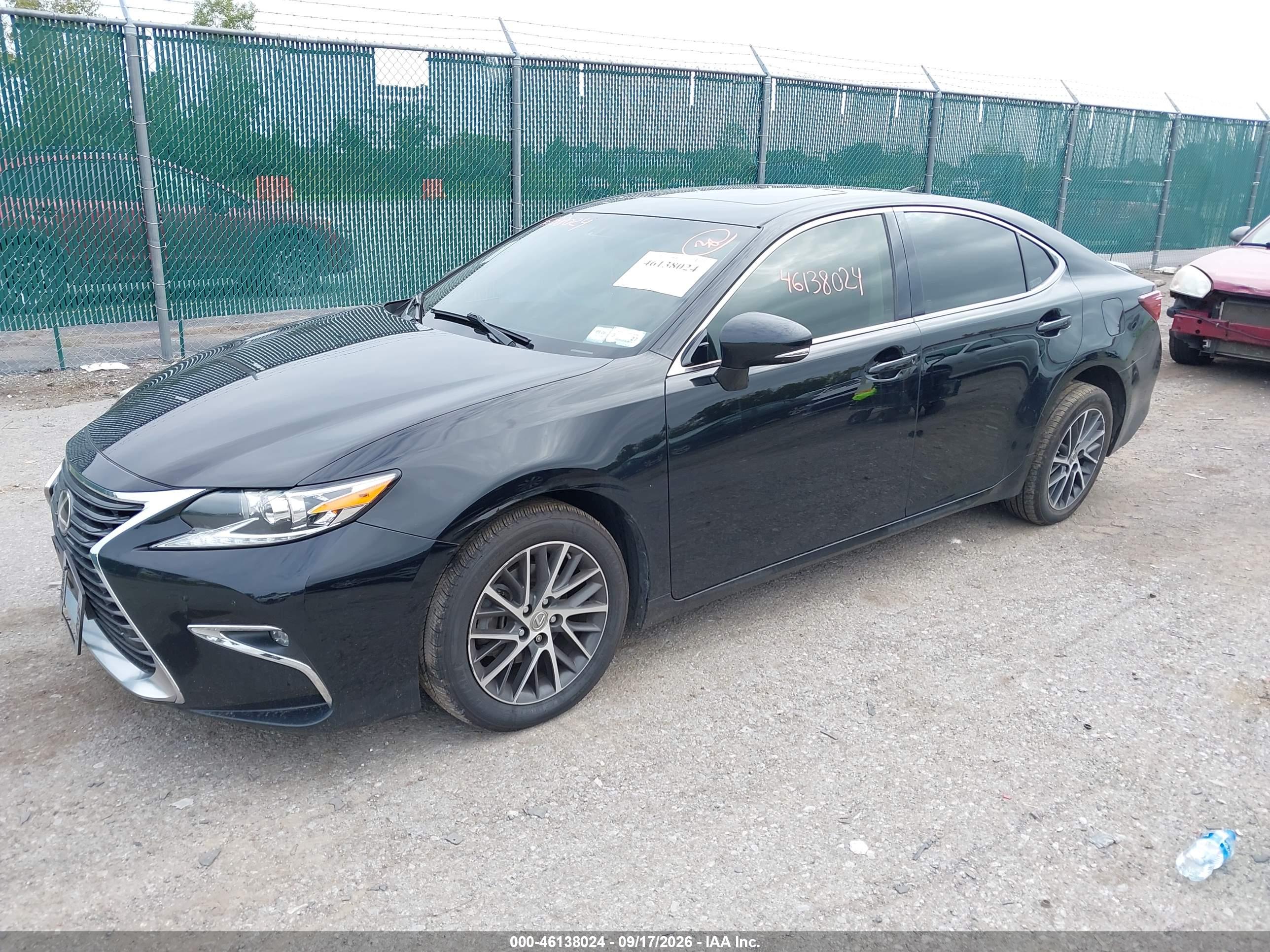 2016 LEXUS ES 350 — I2