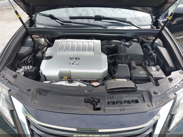 2016 LEXUS ES 350 — I10
