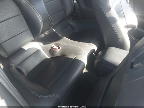 2020 FORD MUSTANG ECOBOOST PREMIUM — I8