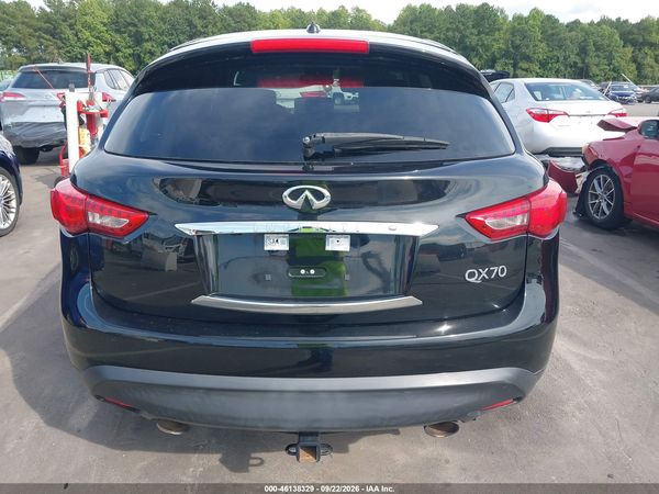 2016 INFINITI QX70 — I119