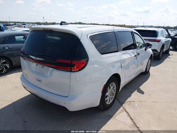 2025 CHRYSLER PACIFICA SELECT — I4