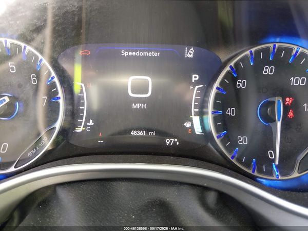 2025 CHRYSLER PACIFICA SELECT — I118