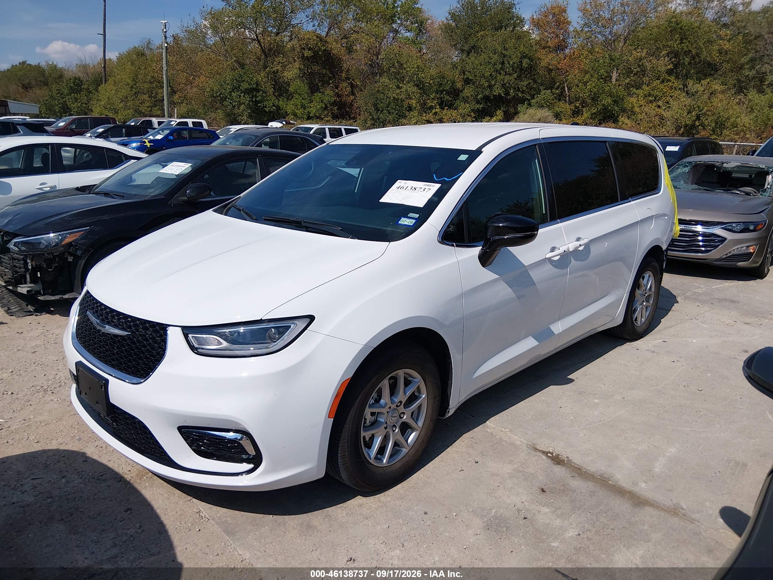 2026 CHRYSLER PACIFICA SELECT — I2