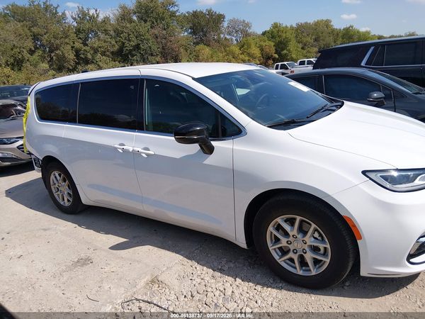 2026 CHRYSLER PACIFICA SELECT — I116