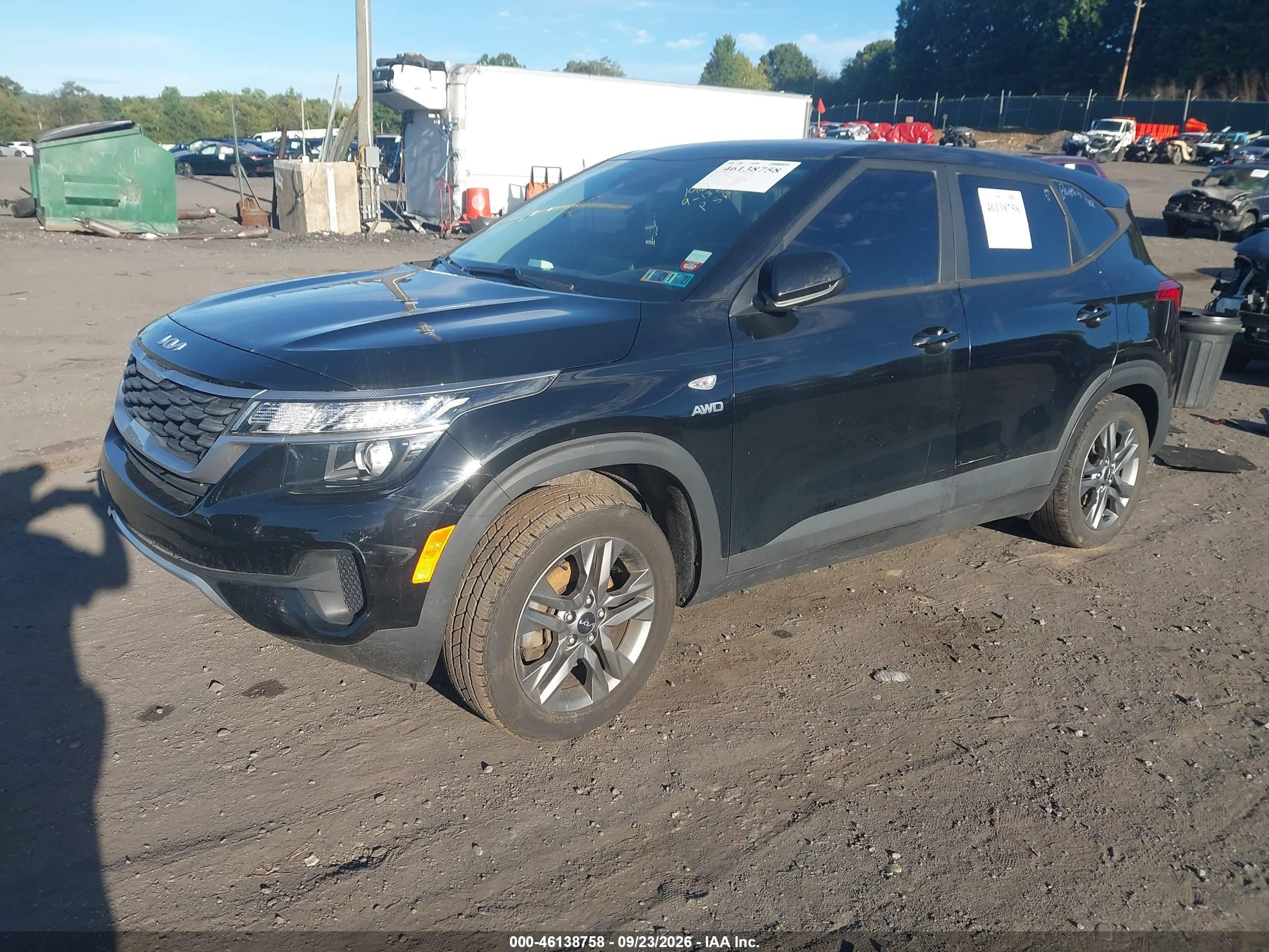 2023 KIA SELTOS LX — I2