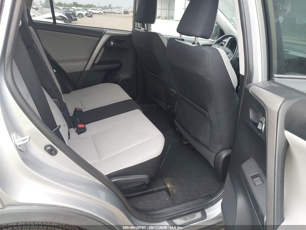 2017 TOYOTA RAV4 XLE — I8