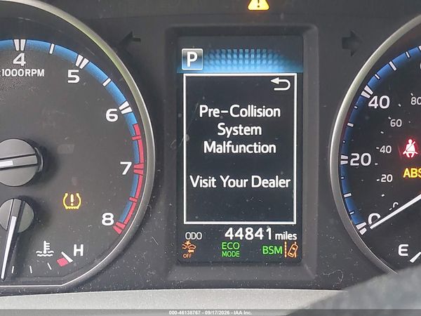2017 TOYOTA RAV4 XLE — I118