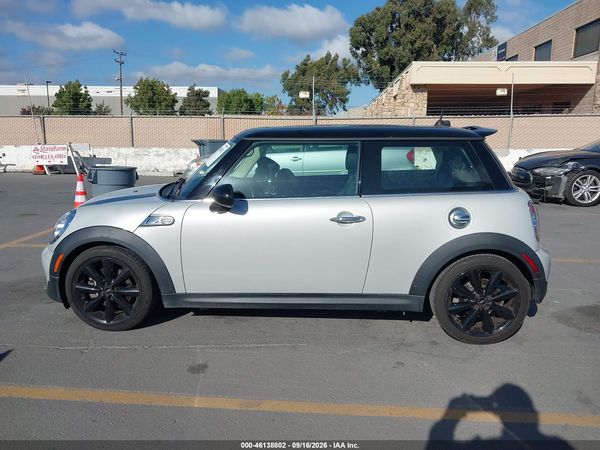 2012 MINI COOPER S — I117