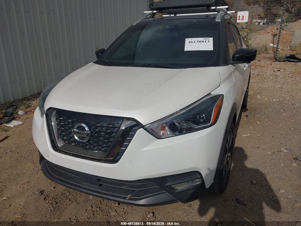 2020 NISSAN KICKS SR XTRONIC CVT — I6