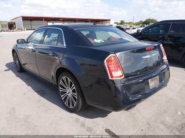 2013 CHRYSLER 300 300S — I3
