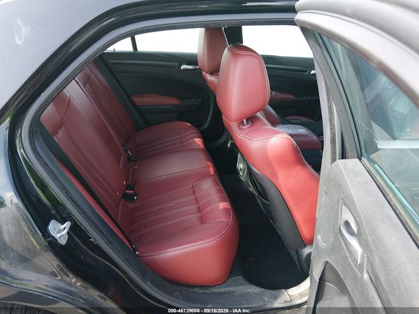 2013 CHRYSLER 300 300S — I8