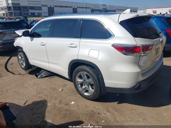 2016 TOYOTA HIGHLANDER LIMITED V6 — I3