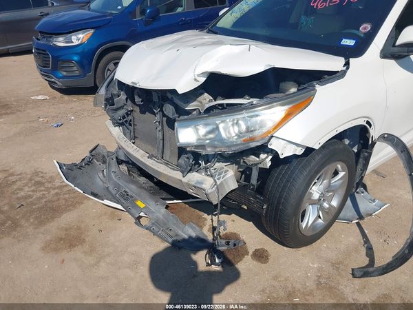 2016 TOYOTA HIGHLANDER LIMITED V6 — I6