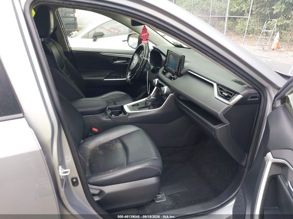 2020 TOYOTA RAV4 XLE PREMIUM — I5