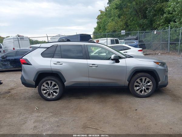 2020 TOYOTA RAV4 XLE PREMIUM — I116