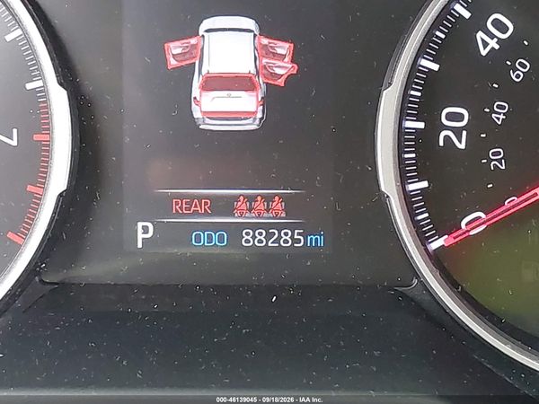 2020 TOYOTA RAV4 XLE PREMIUM — I118
