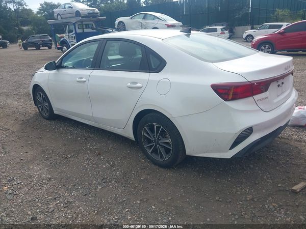 2024 KIA FORTE LXS — I3