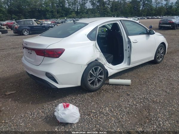 2024 KIA FORTE LXS — I4