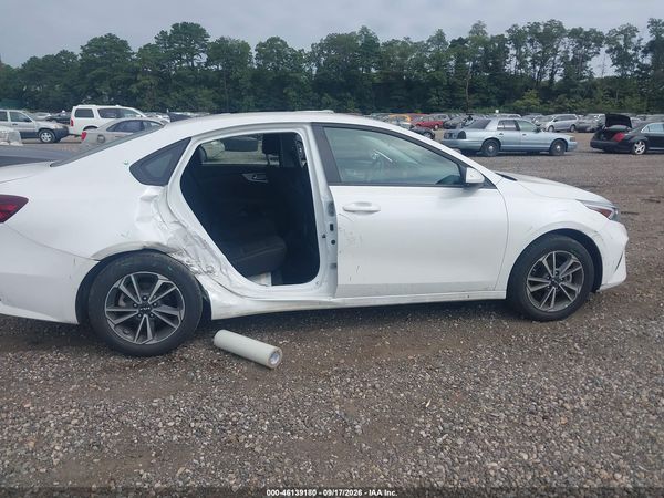2024 KIA FORTE LXS — I6