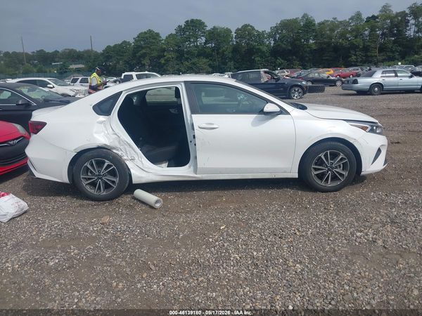 2024 KIA FORTE LXS — I116