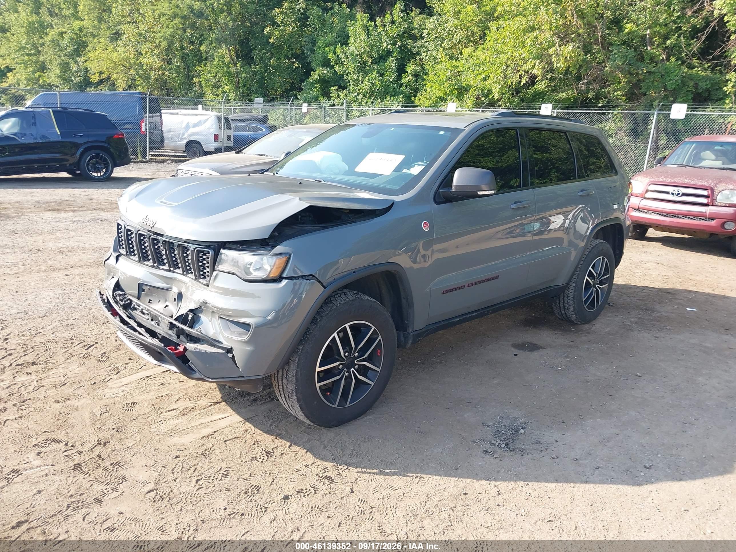 2020 JEEP GRAND CHEROKEE TRAILHAWK 4X4 — I2