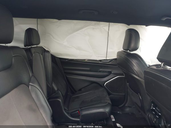 2022 JEEP GRAND CHEROKEE L ALTITUDE 4X2 — I8