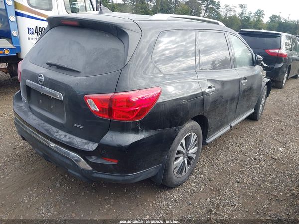 2019 NISSAN PATHFINDER S — I4