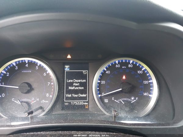 2018 TOYOTA HIGHLANDER LE — I7