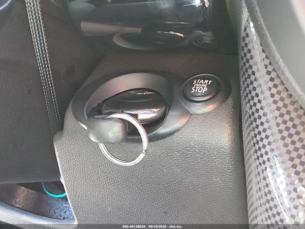 2015 MINI COUNTRYMAN COOPER S — I11