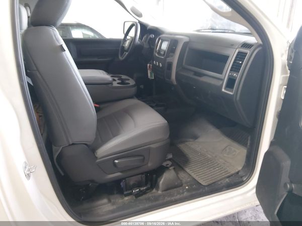 2016 RAM 2500 TRADESMAN — I5