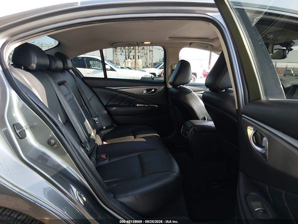 2017 INFINITI Q50 2.0T BASE — I8